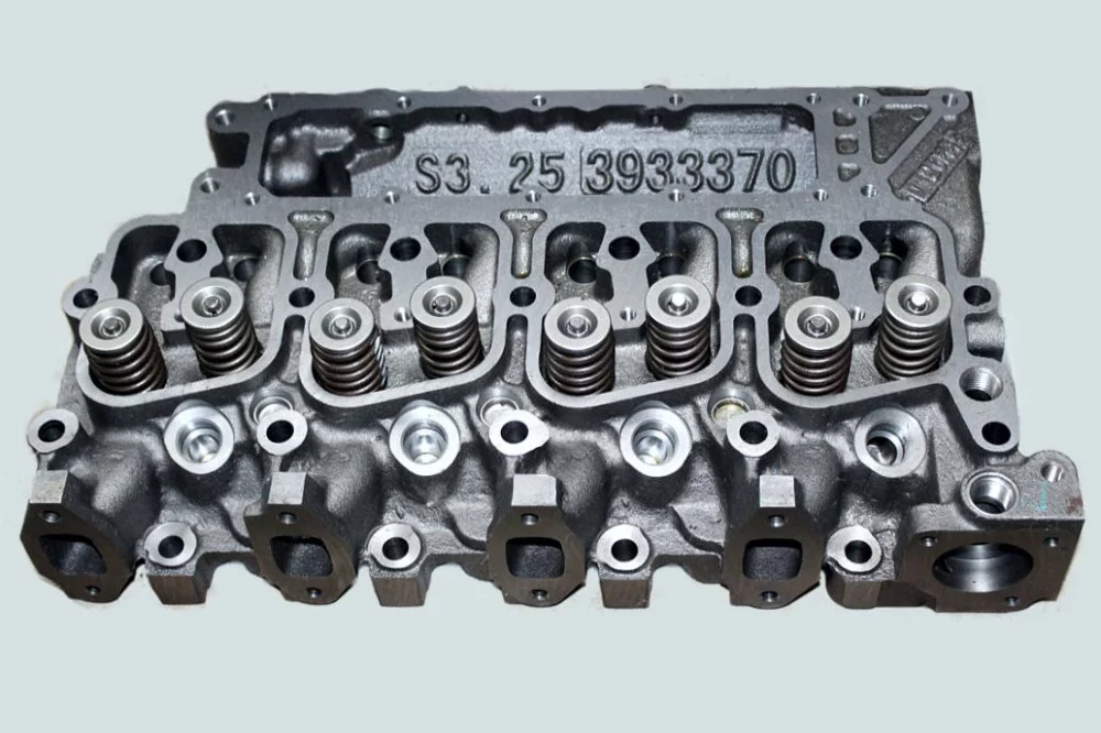 фото головка блока цилиндров в сборе  (4bт) 3966448 dcec 3967430 