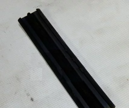 купить Уплотнитель опускного н/о (L-205 мм)